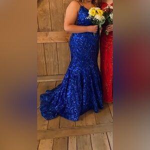 Alyce prom dress, royal blue with train. Has been hemmed in front to fit 5’1”